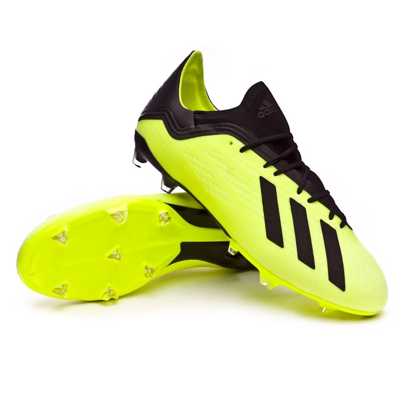 Montón de computadora mano Zapato futbol adidas X 18.2